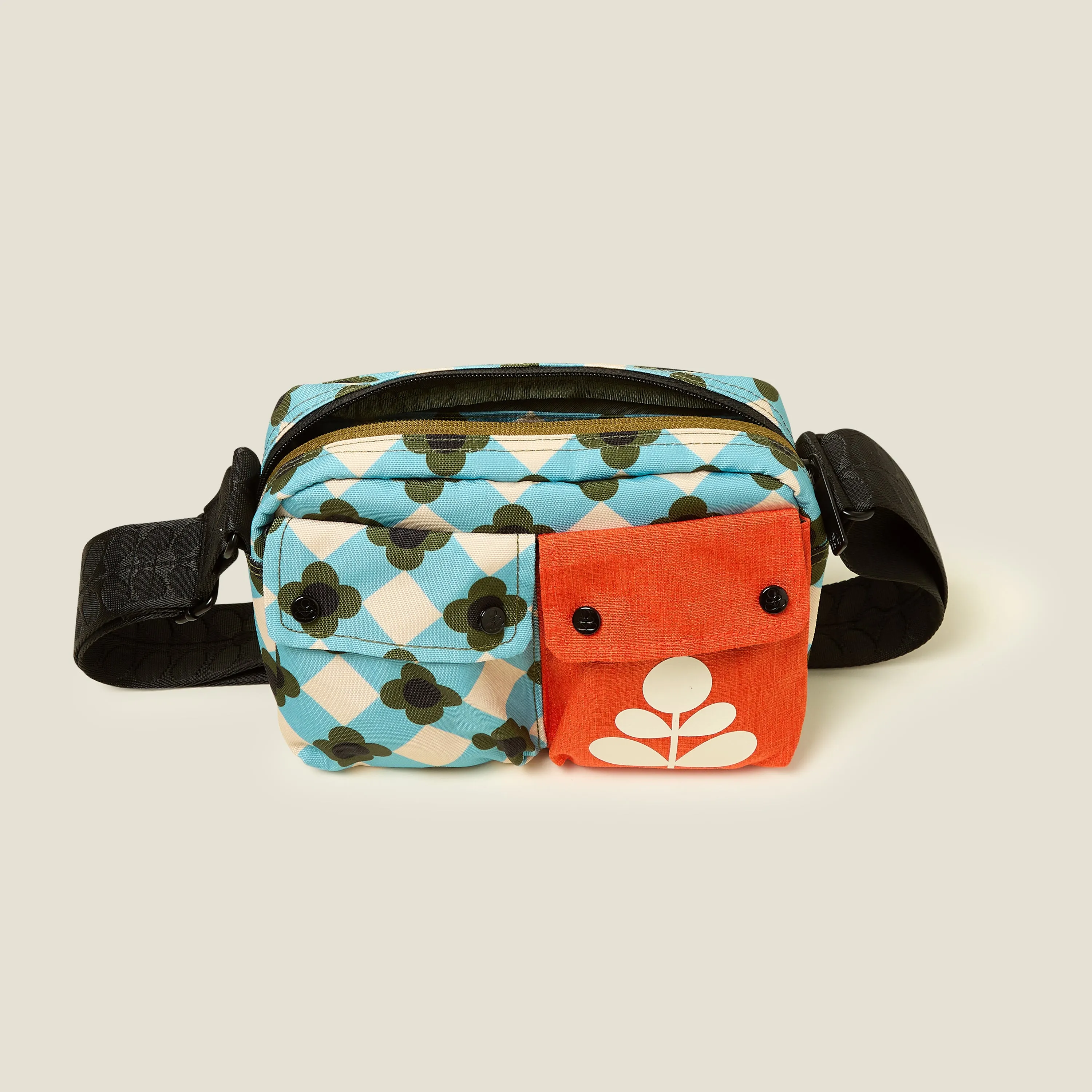 Angle Camera Bag - Flower Check Ziggurat