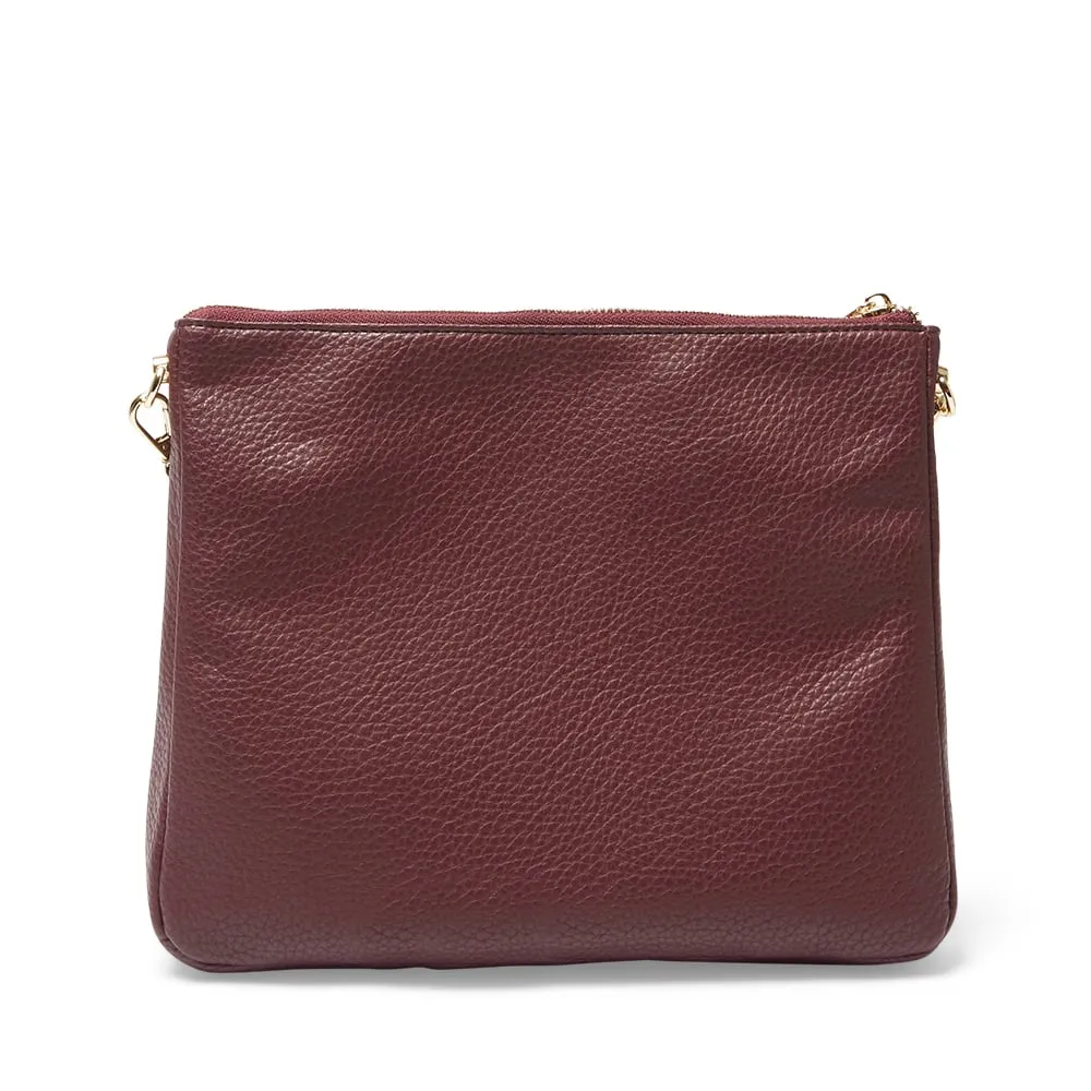 Belize Bag in Wine Pebble