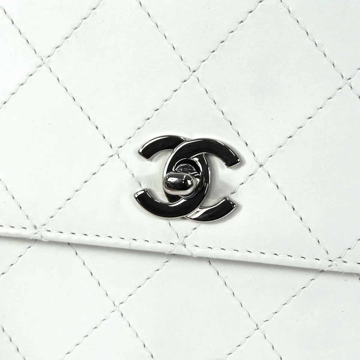 CHANEL 1998 Flap Shoulder Bag Small White Calfskin