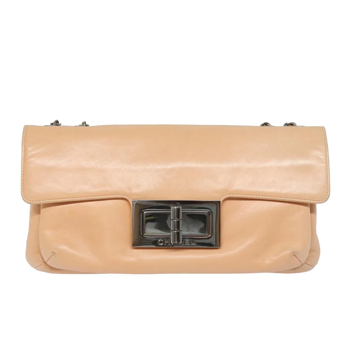 CHANEL 2,55 Shoulder Bag
