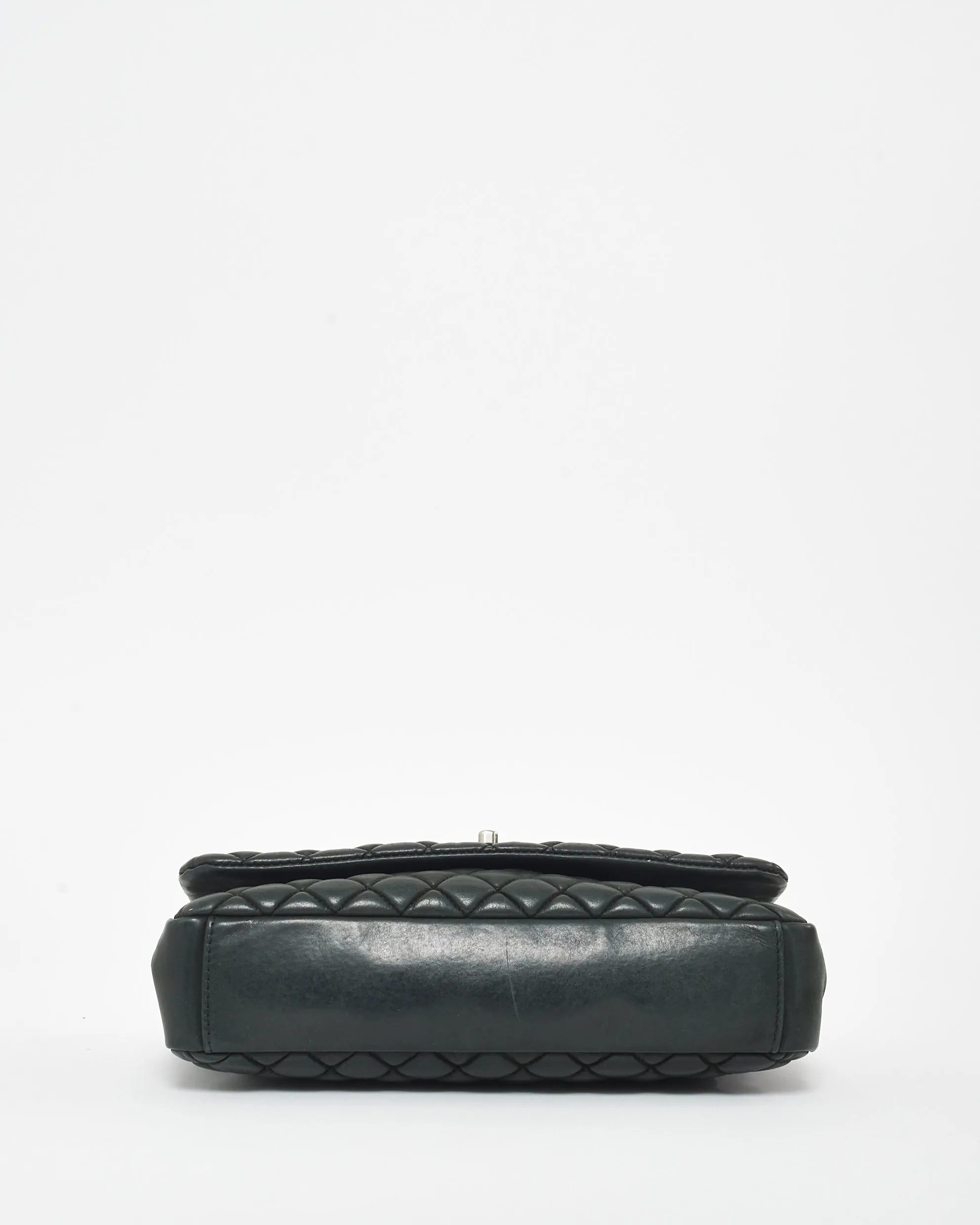 Chanel Black Lambskin Gunmetal Hardware Flap Shoulder Bag