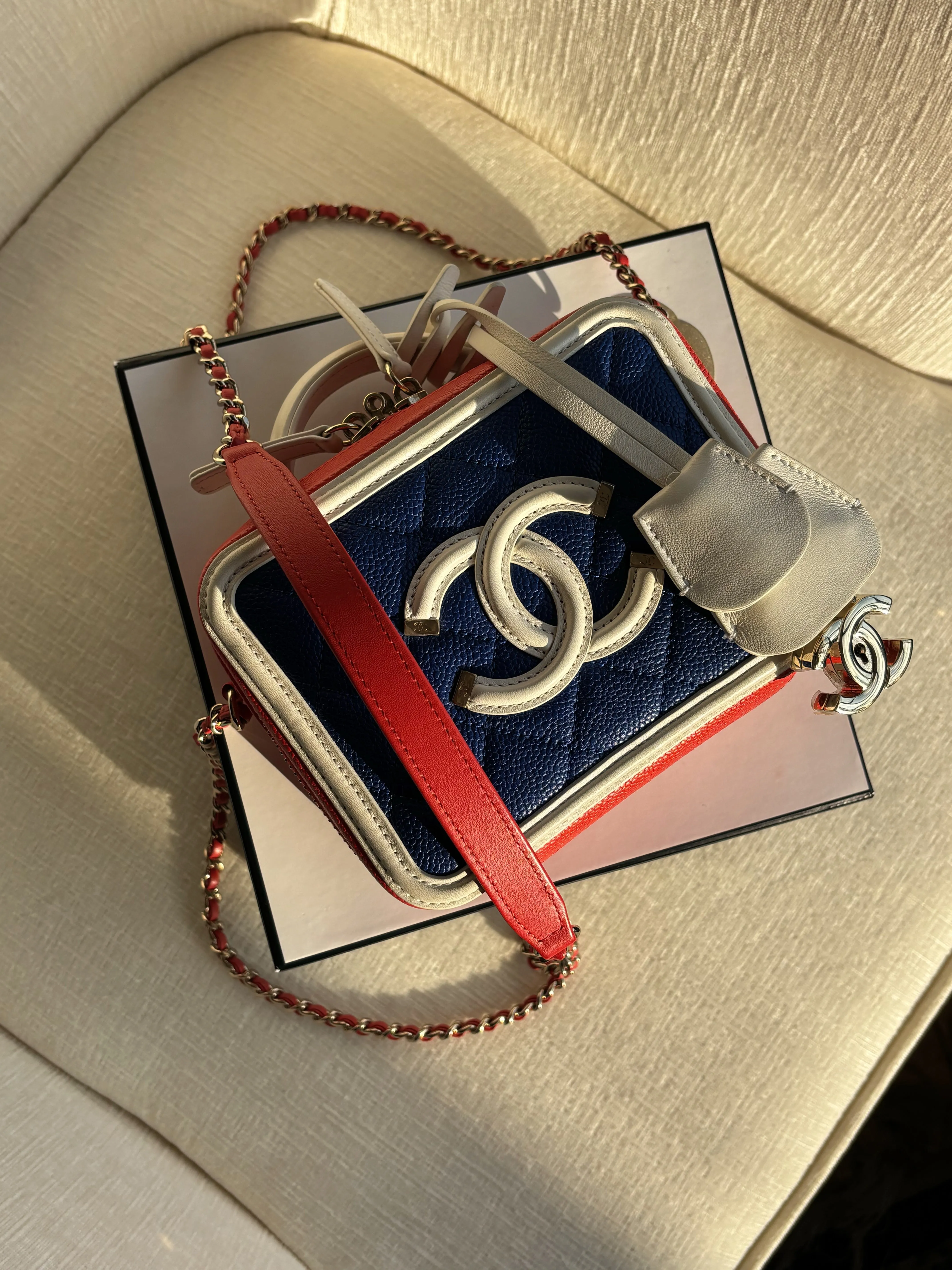 Chanel 'Filigree Vanity Case Mini' Crossbody Bag