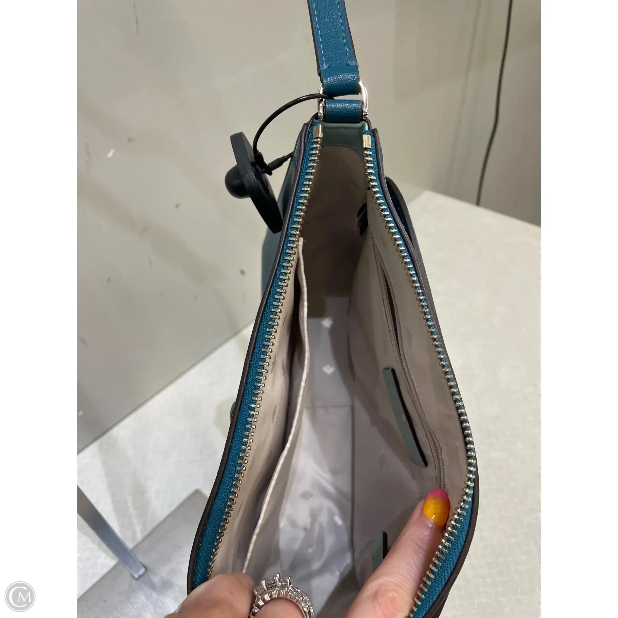 Crossbody Designer By Kate Spade, Size: Medium