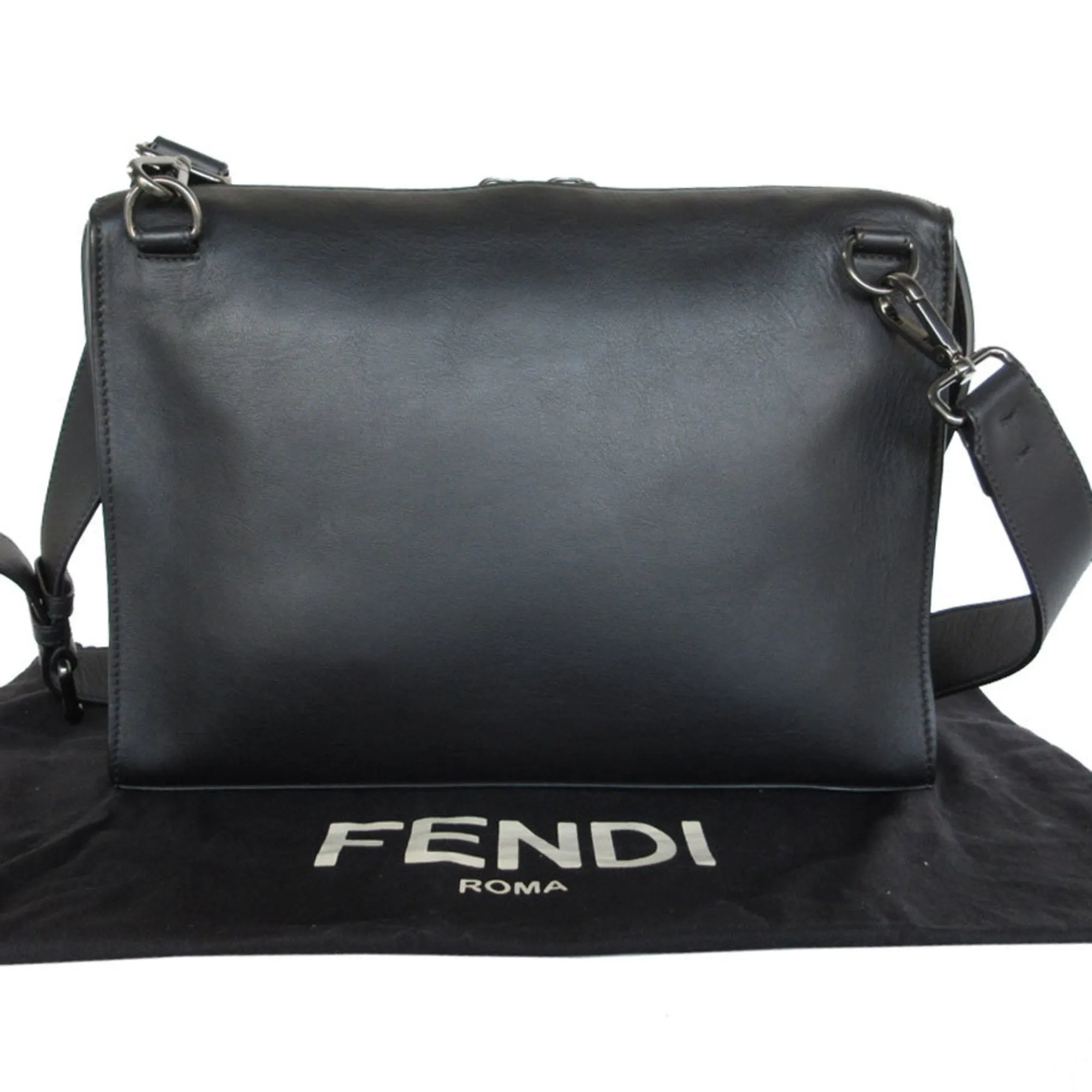 Fendi Leather Shoulder Bag (Pre-Owned)