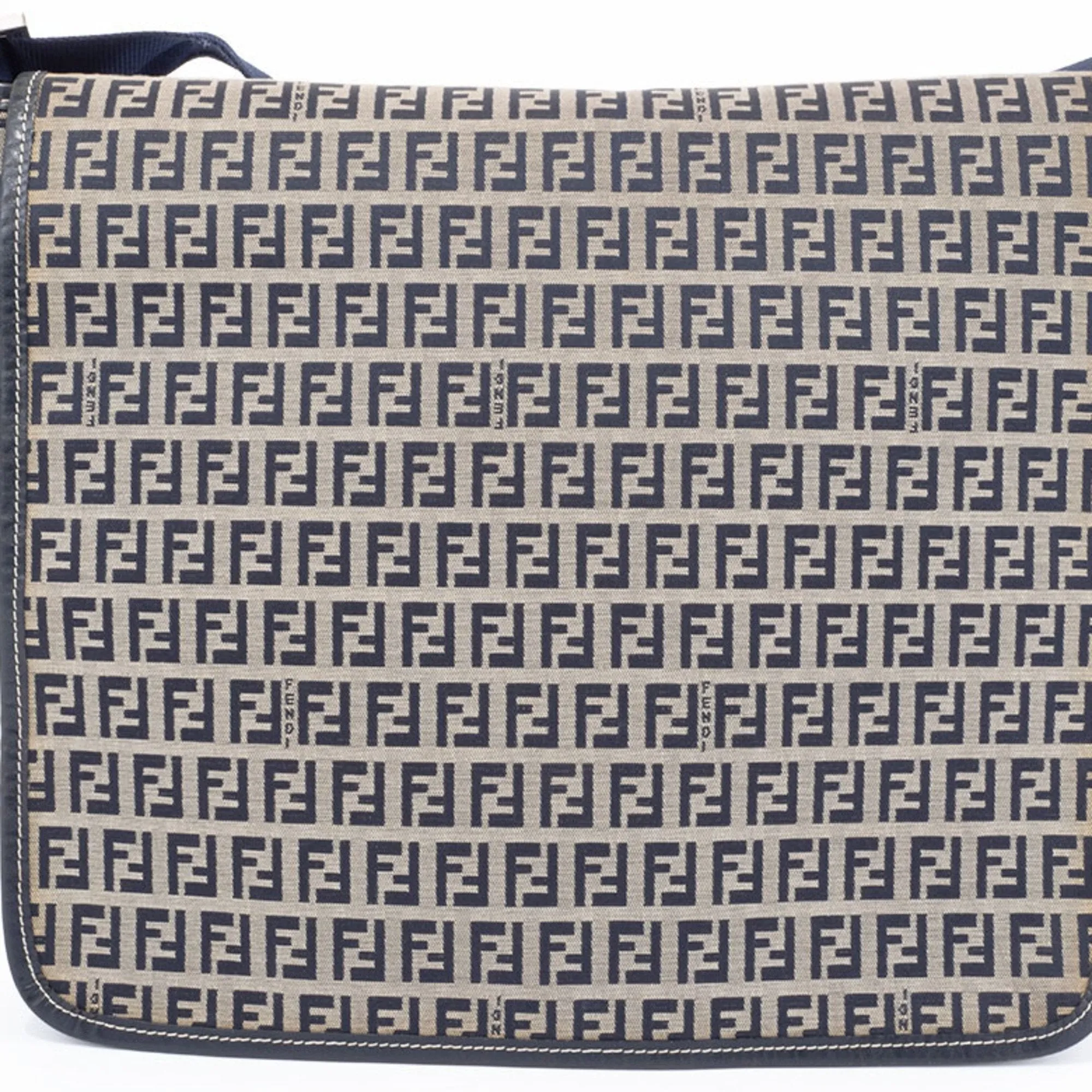 Fendi Zucca Canvas Leather Shoulder Bag (Pre-Owned)