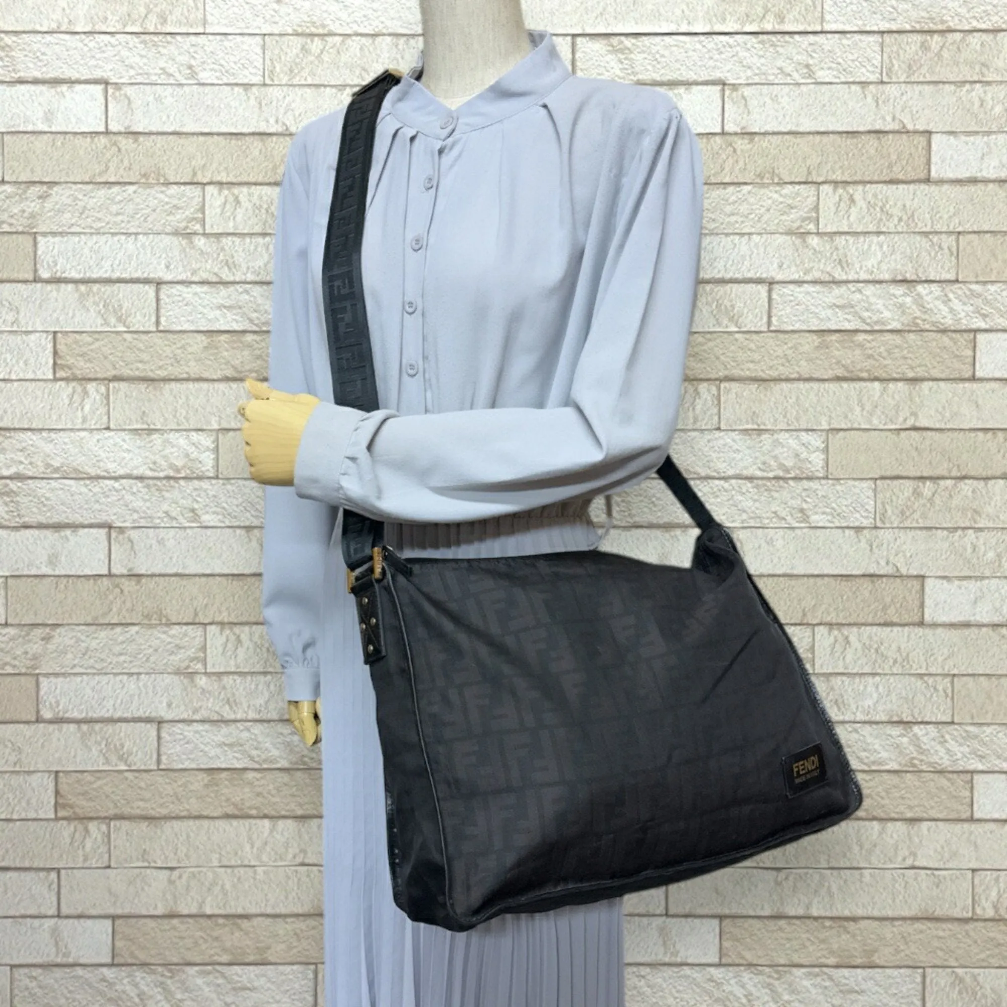 Fendi Zucca  Zucca Shoulder Bag (Pre-Owned)