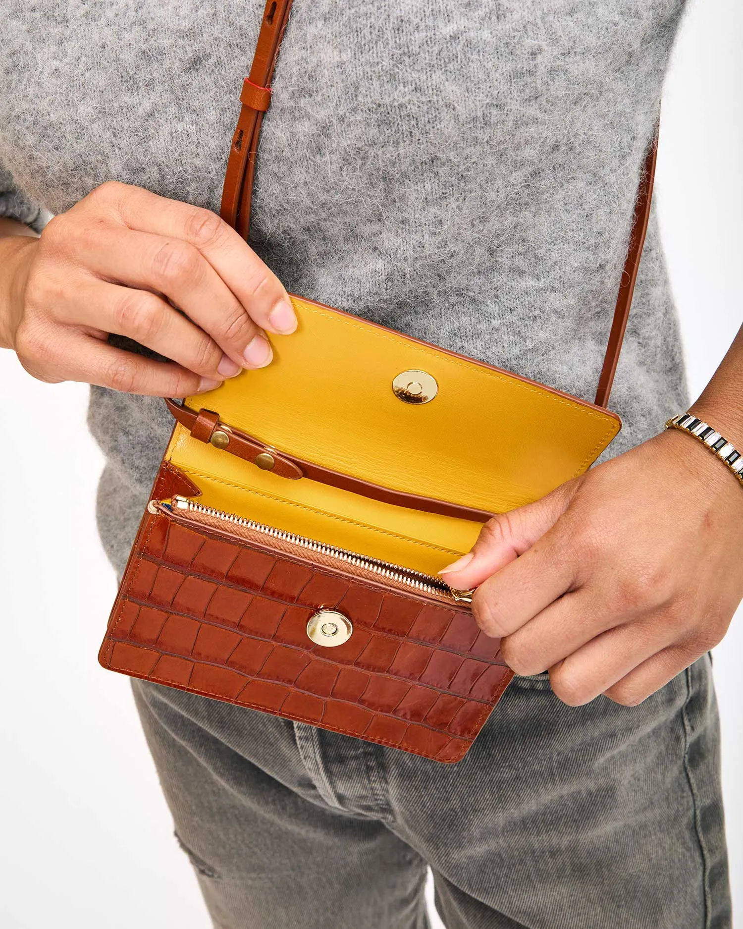 F??te Pochette Handbags - Crossbody - Fete Cuoio Autumn Croco