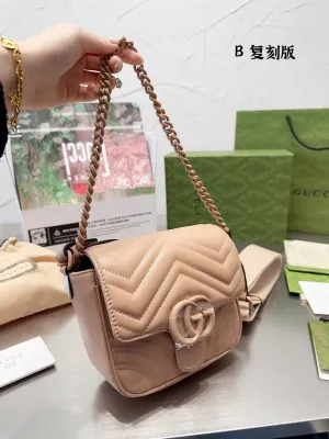 Gucci  Marmont Matelass?? Handbag (Shoulder Bag Cross body)