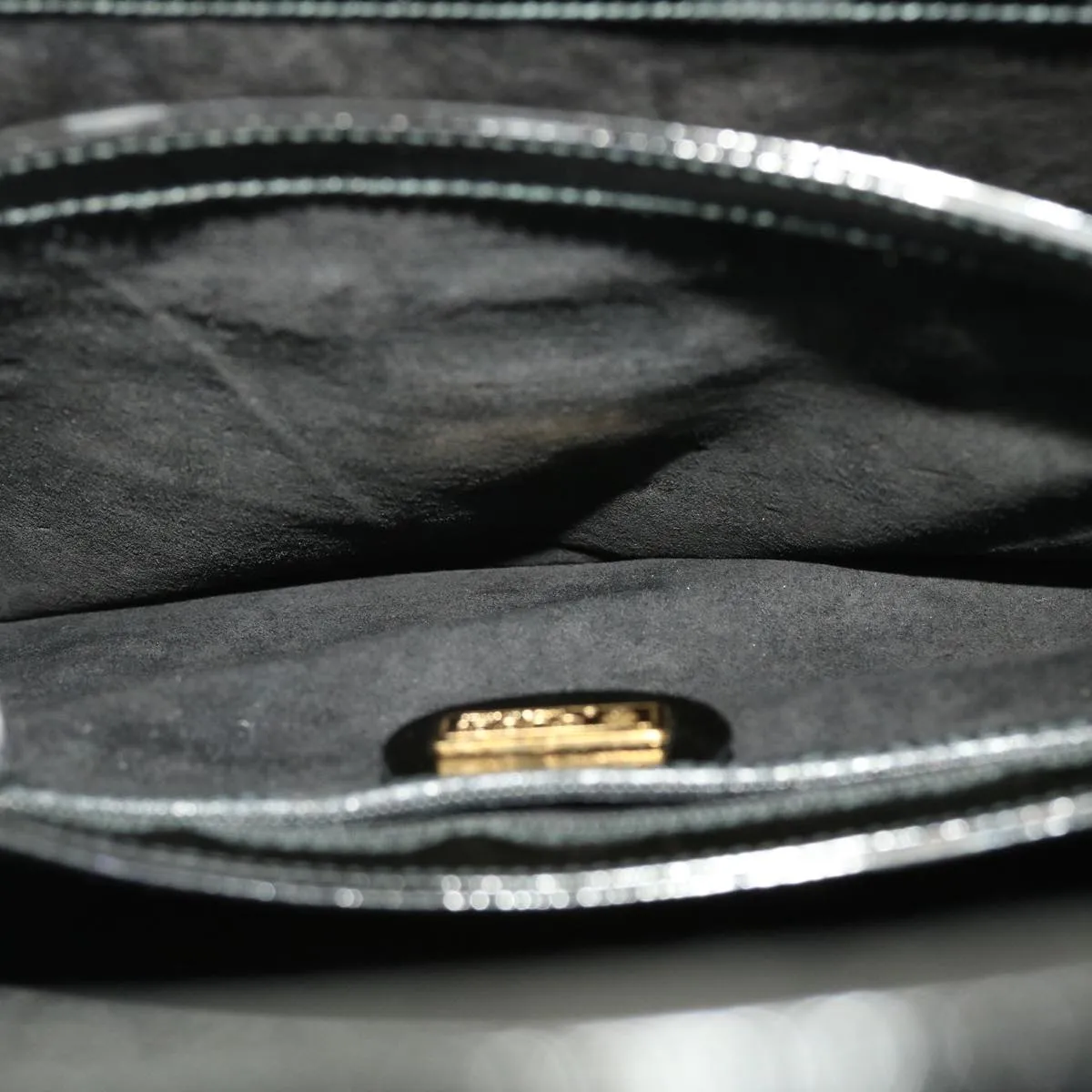 GUCCI Shoulder Bag Patent leather Black  fm2405