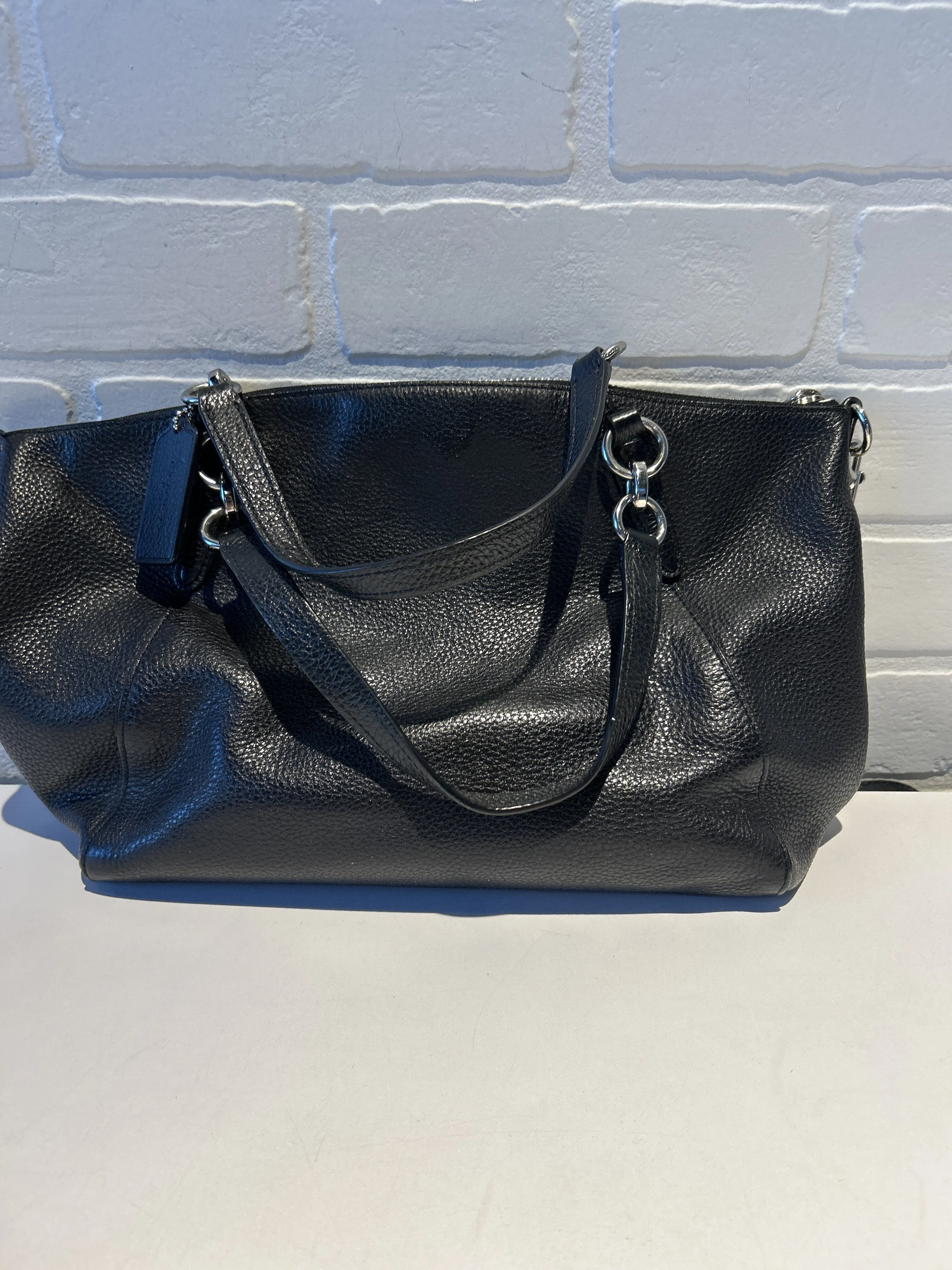 Handbag Designer By Coach  Size: Medium