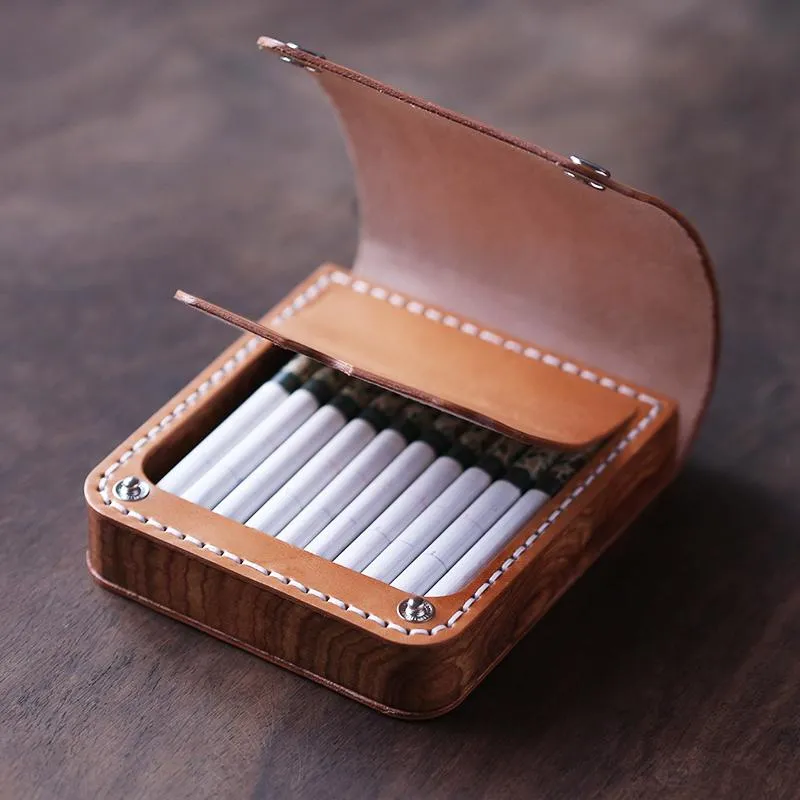 Handmade Wooden Coffee Leather Mens 10pcs Cigarette Case Cool Custom Cigarette Holder for Men