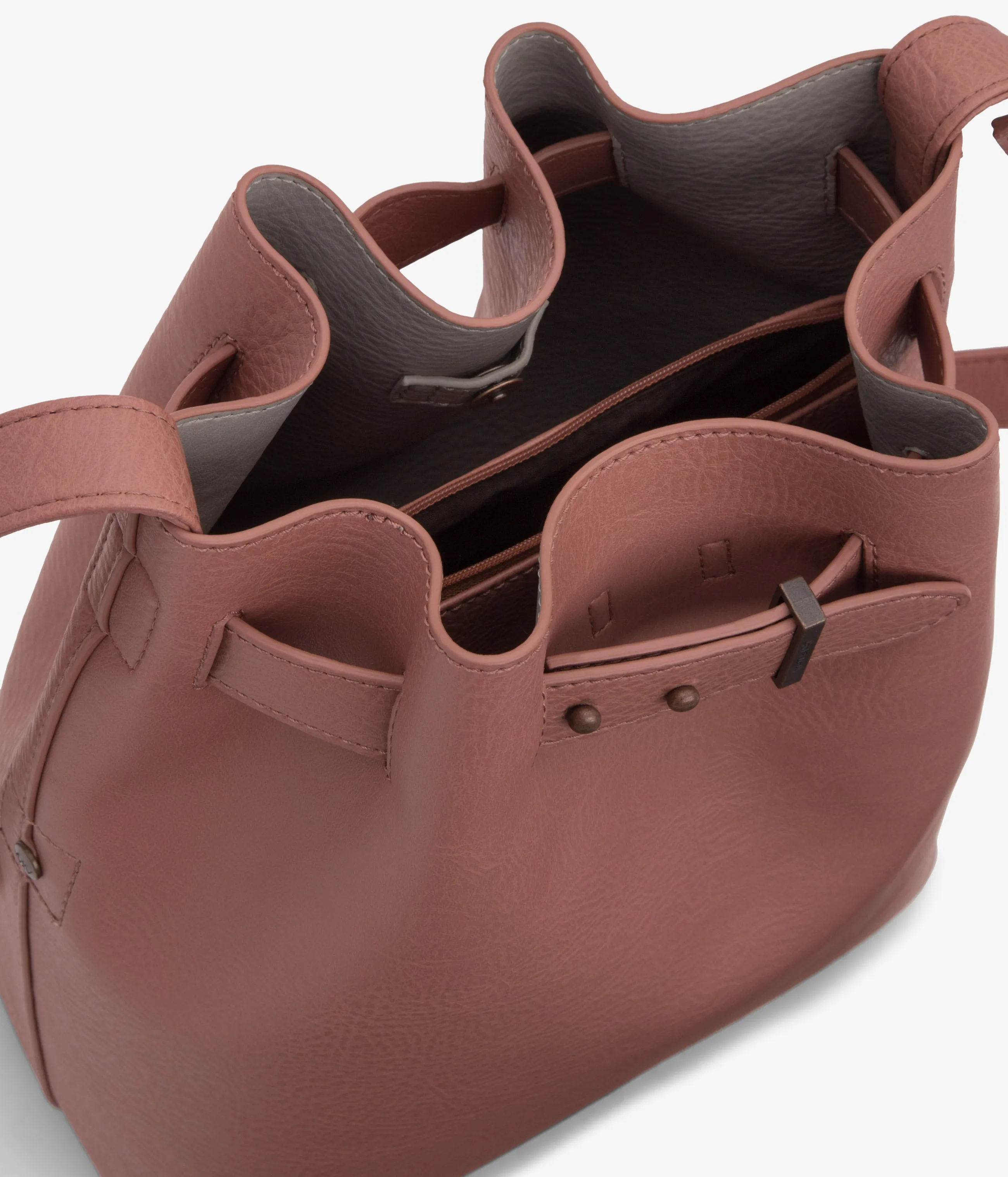 LEXI Vegan Bucket Bag - Dwell