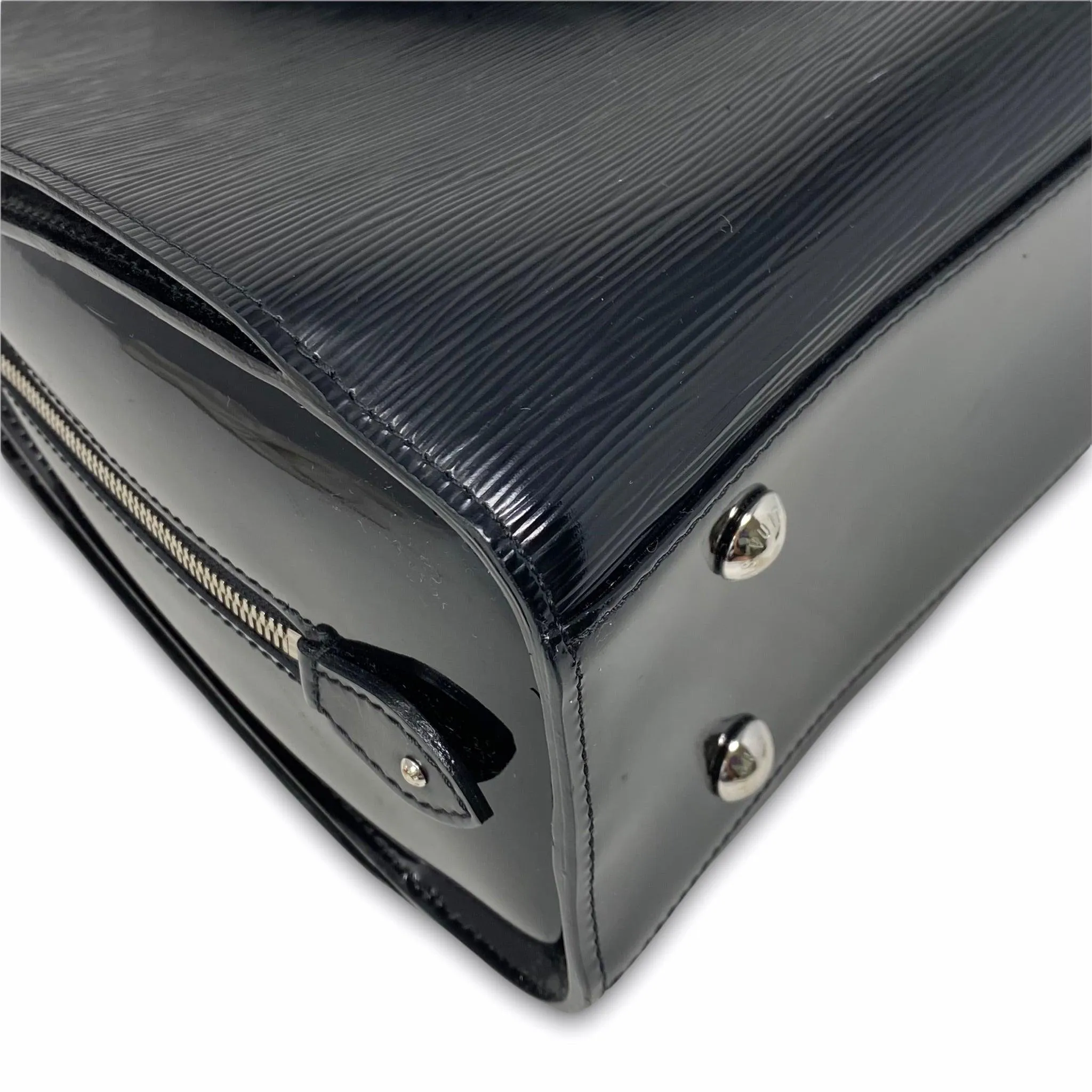Louis Vuitton Black Epi Pont Neuf GM