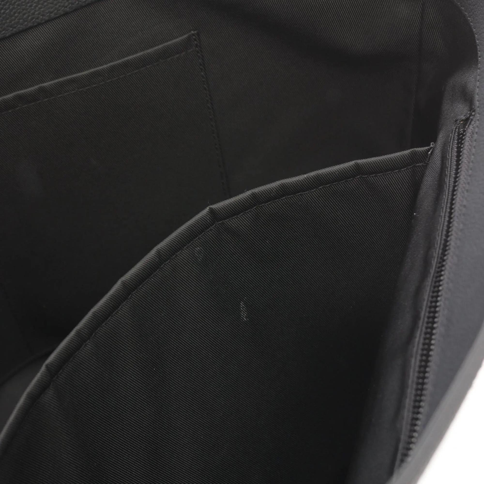 Louis Vuitton Leather Tote Bag (Pre-Owned)