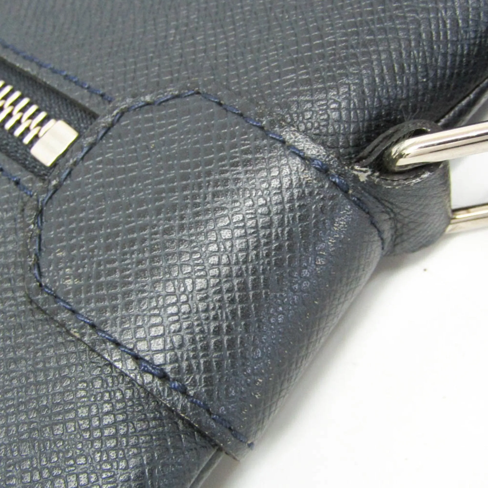 Louis Vuitton Sasha Leather Shoulder Bag (Pre-Owned)