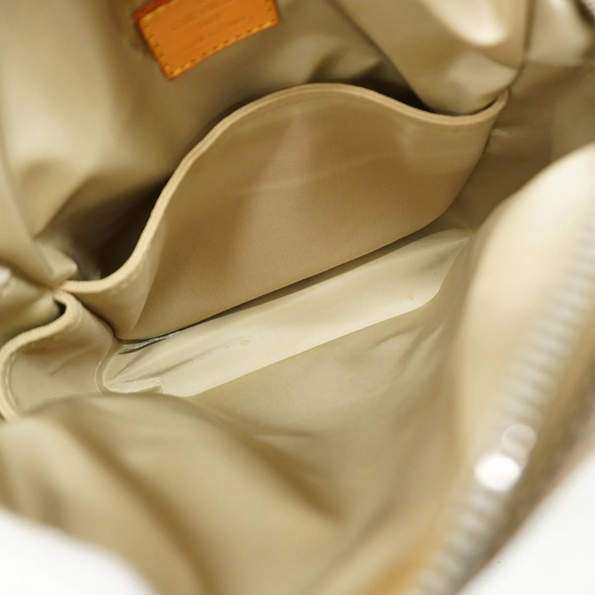 Louis Vuitton Shoulder Bag (Pre-Owned)