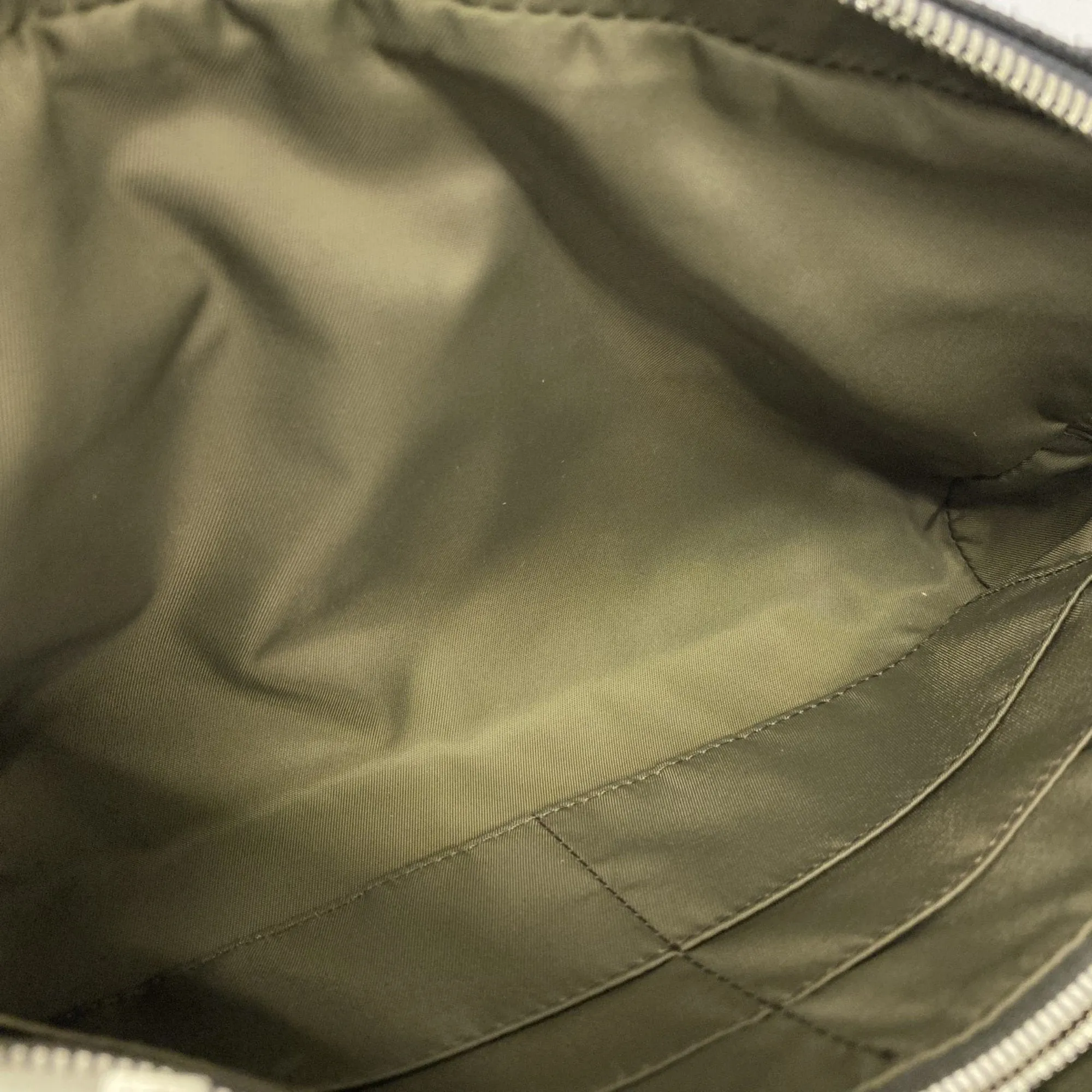 Louis Vuitton Shoulder Bag (Pre-Owned)
