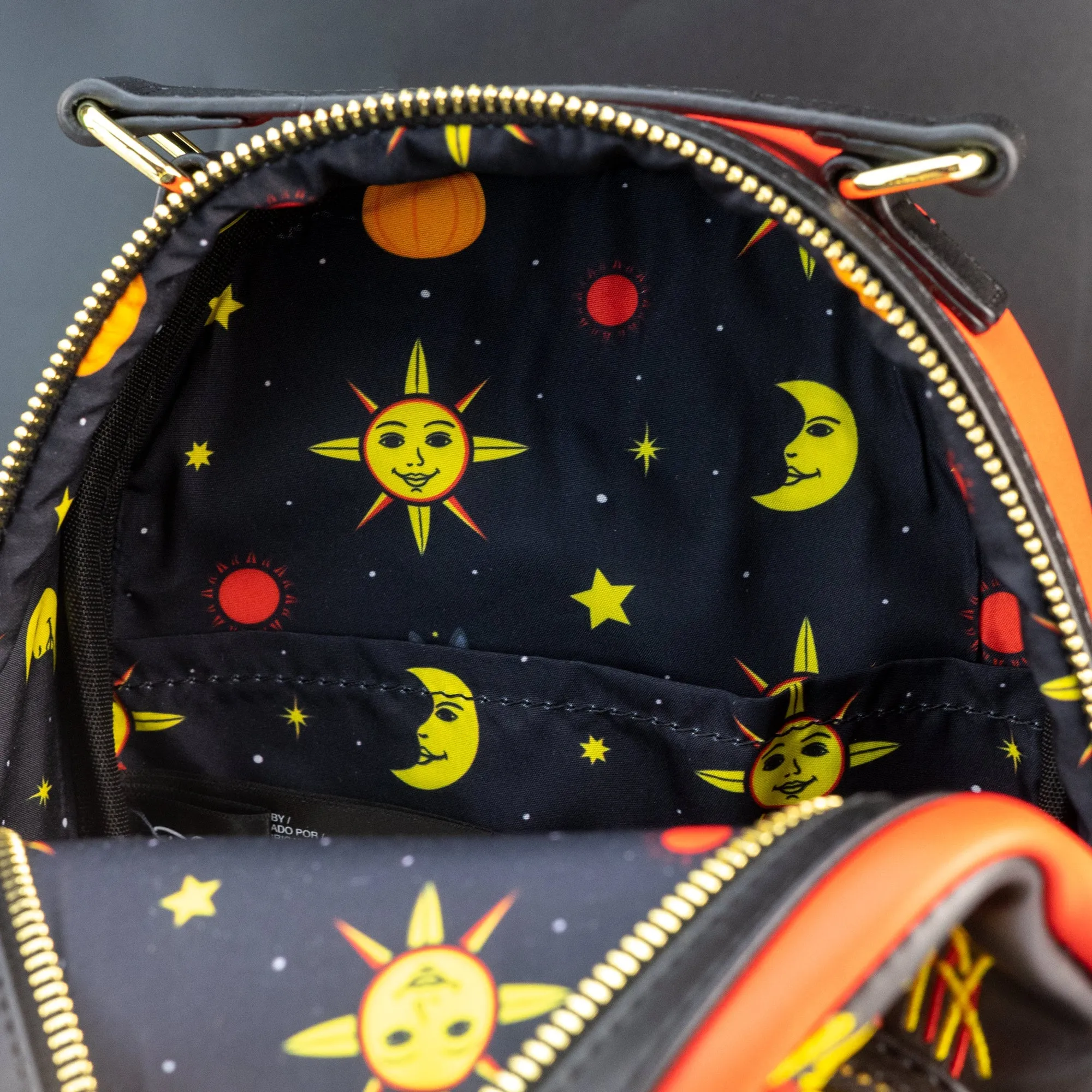 Loungefly x Disney Hocus Pocus Dani Binx Mini Backpack