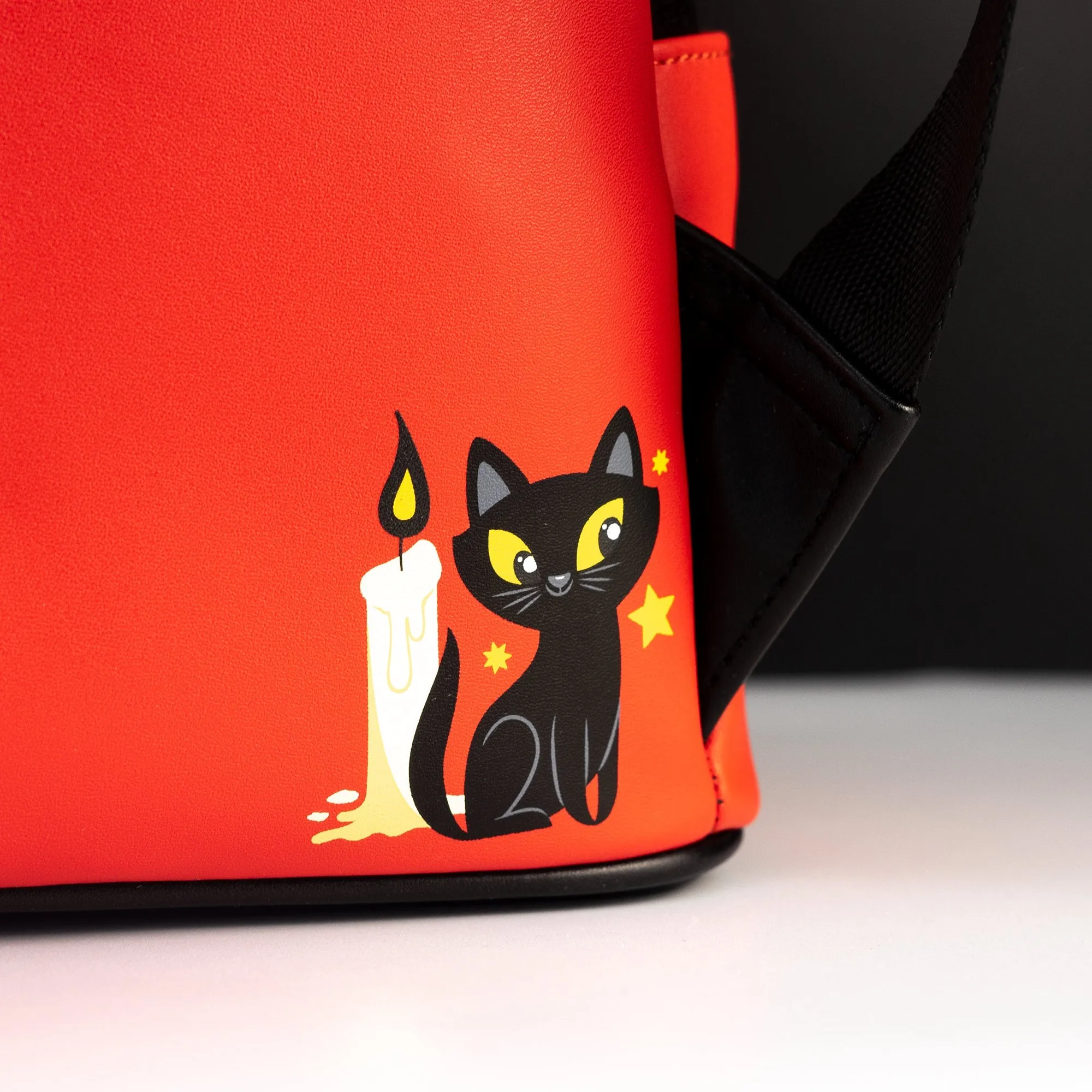 Loungefly x Disney Hocus Pocus Dani Binx Mini Backpack