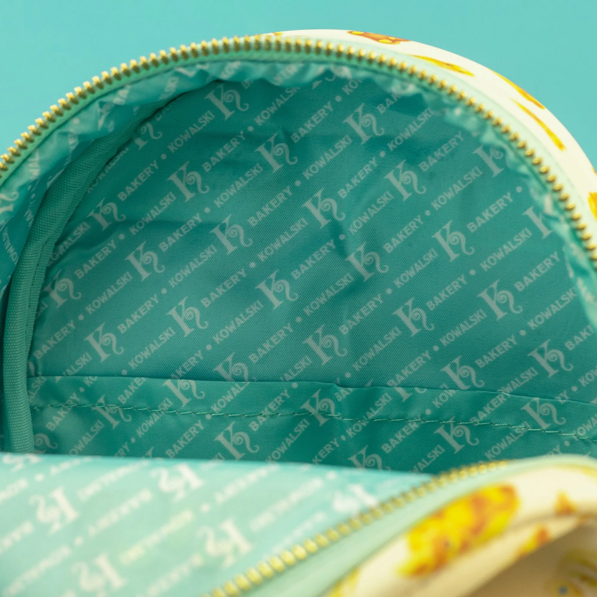 Loungefly x Fantastic Beasts Kowalski Bakery Mini Backpack
