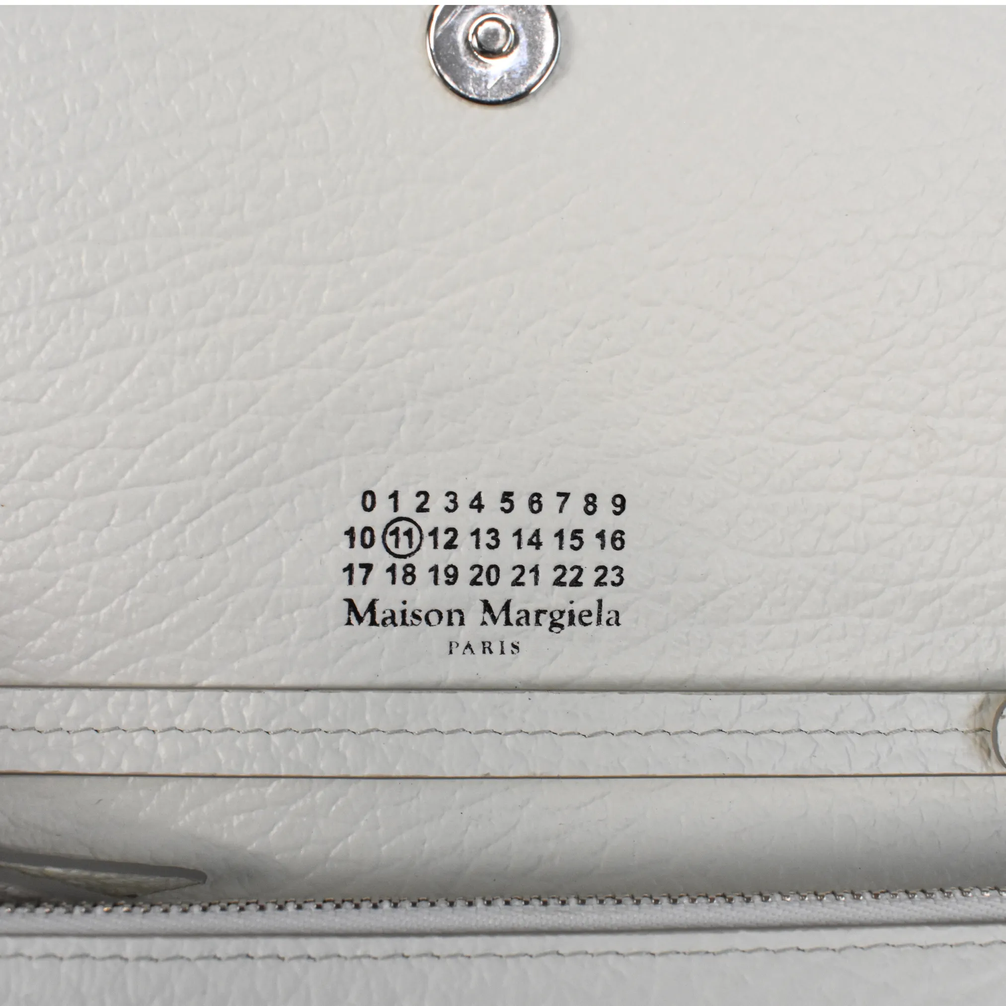 Maison Margiela Wallet on Chain