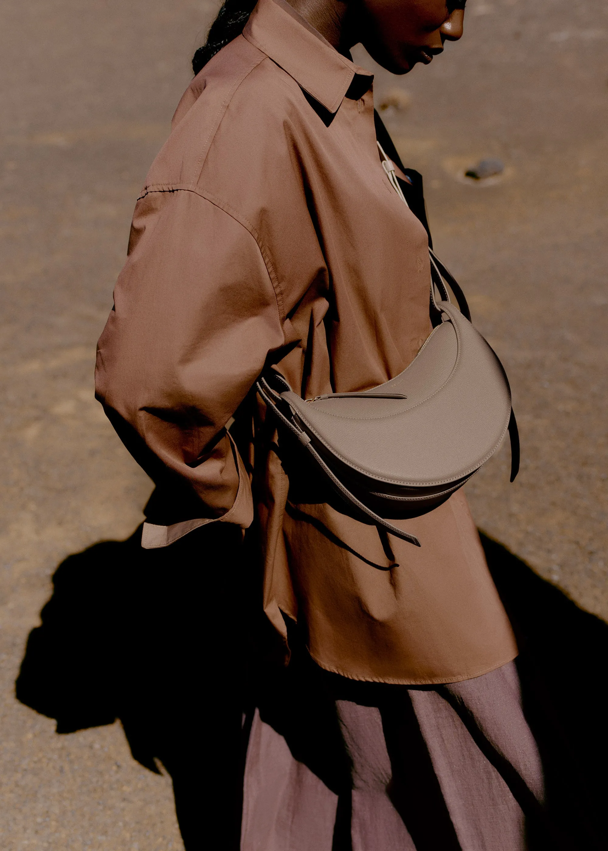 Numro Dix - Textured Taupe