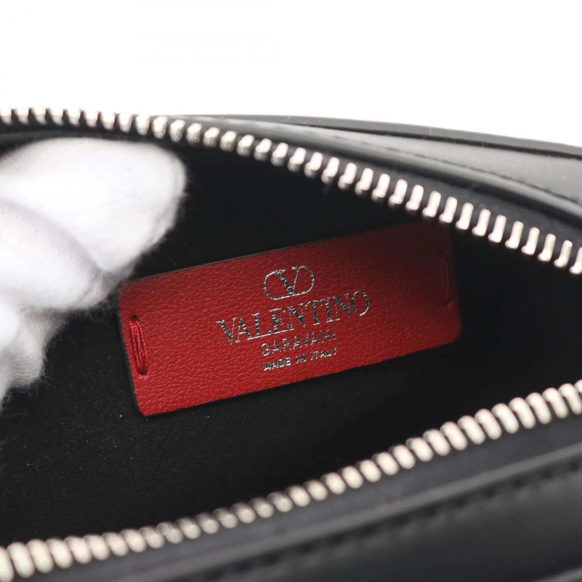 Valentino Leather Shoulder Bag (Pre-Owned)
