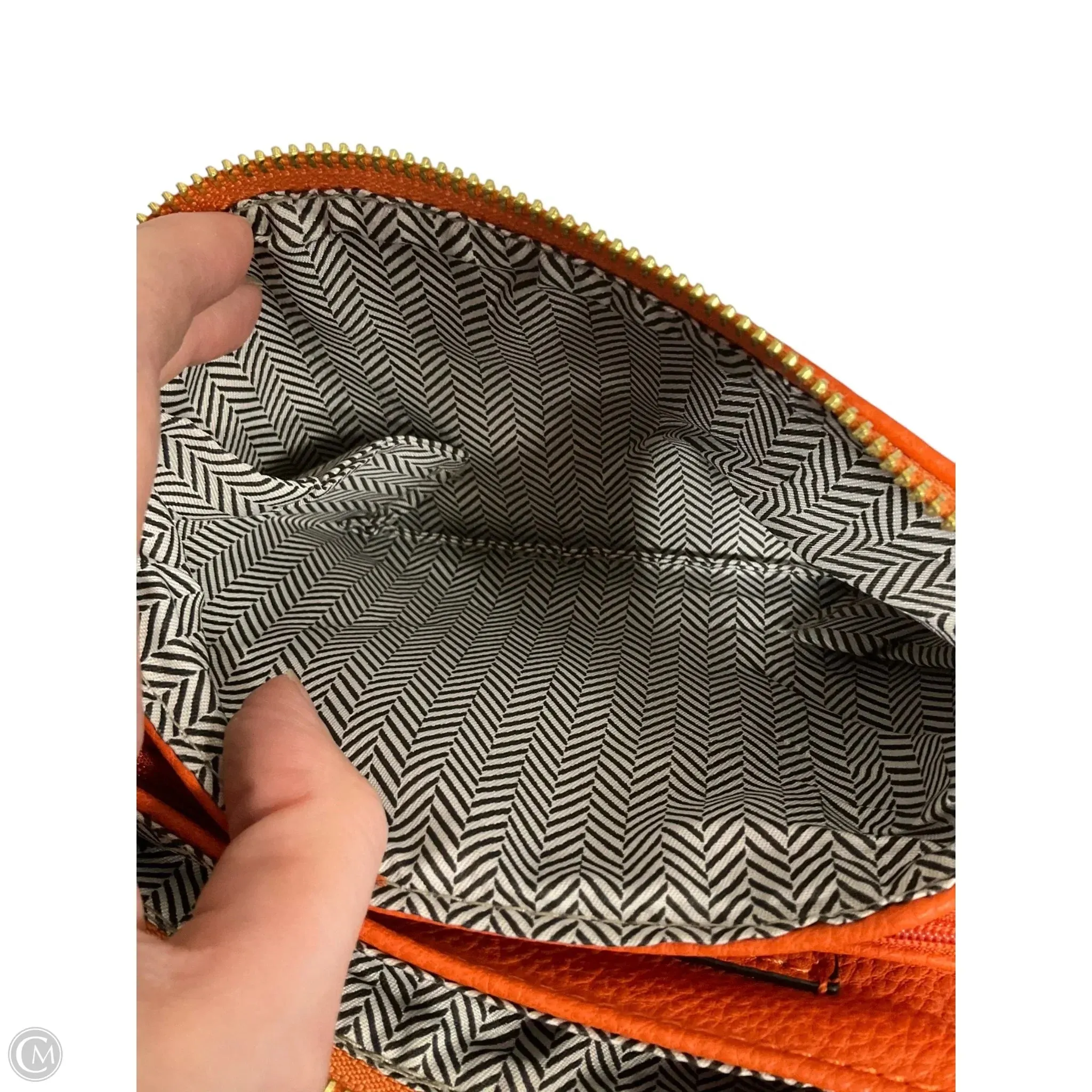 Wristlet By Clothes Mentor, Size: Medium